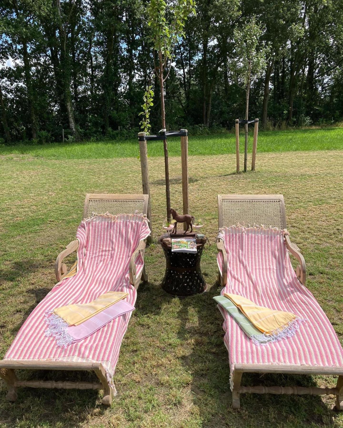 Bed & Breakfast Hoeve Happiness - Ontbijt Inbegrepen - Wellness Aanwezig Вортхёйзен Экстерьер фото