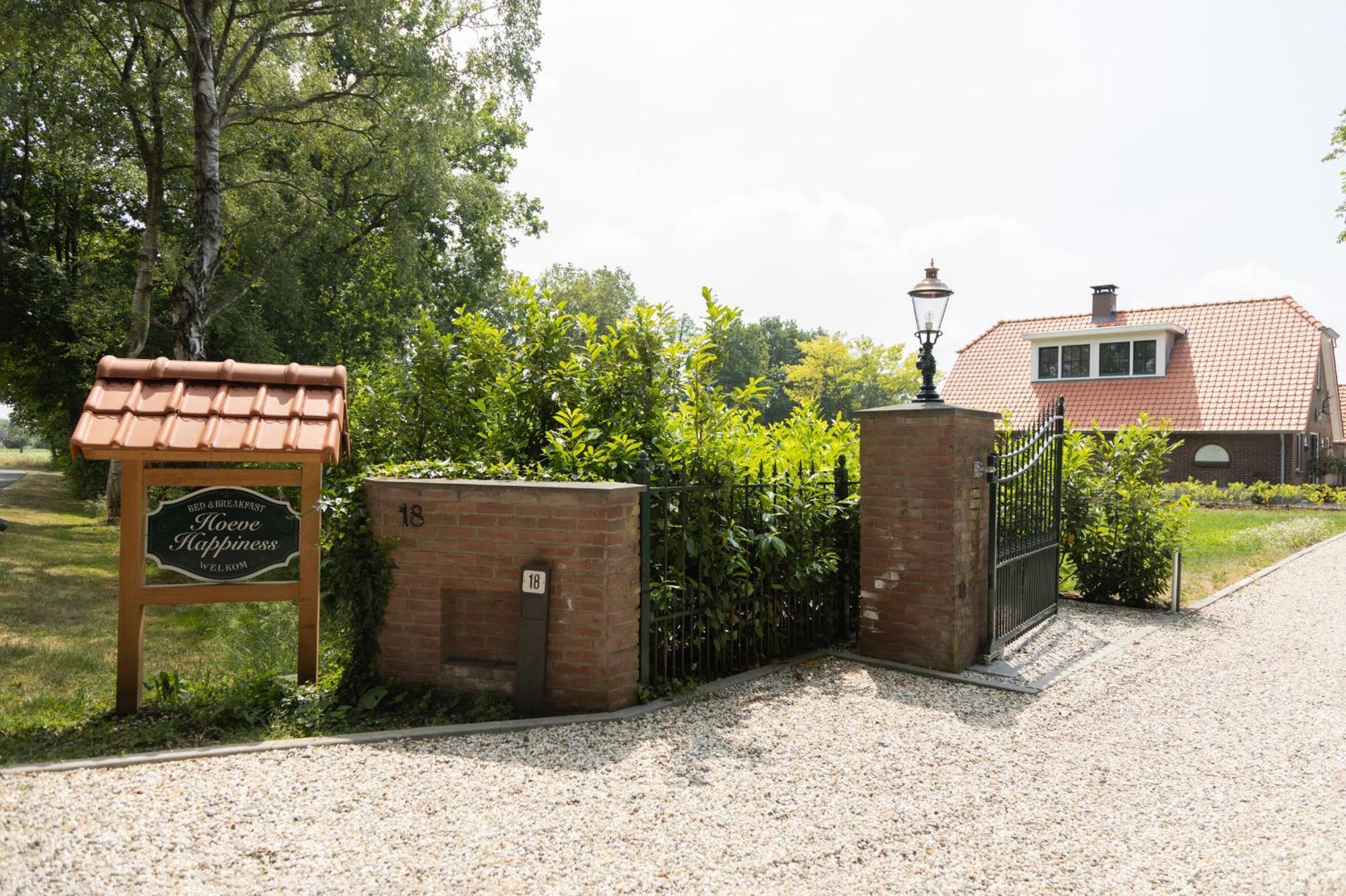 Bed & Breakfast Hoeve Happiness - Ontbijt Inbegrepen - Wellness Aanwezig Вортхёйзен Экстерьер фото