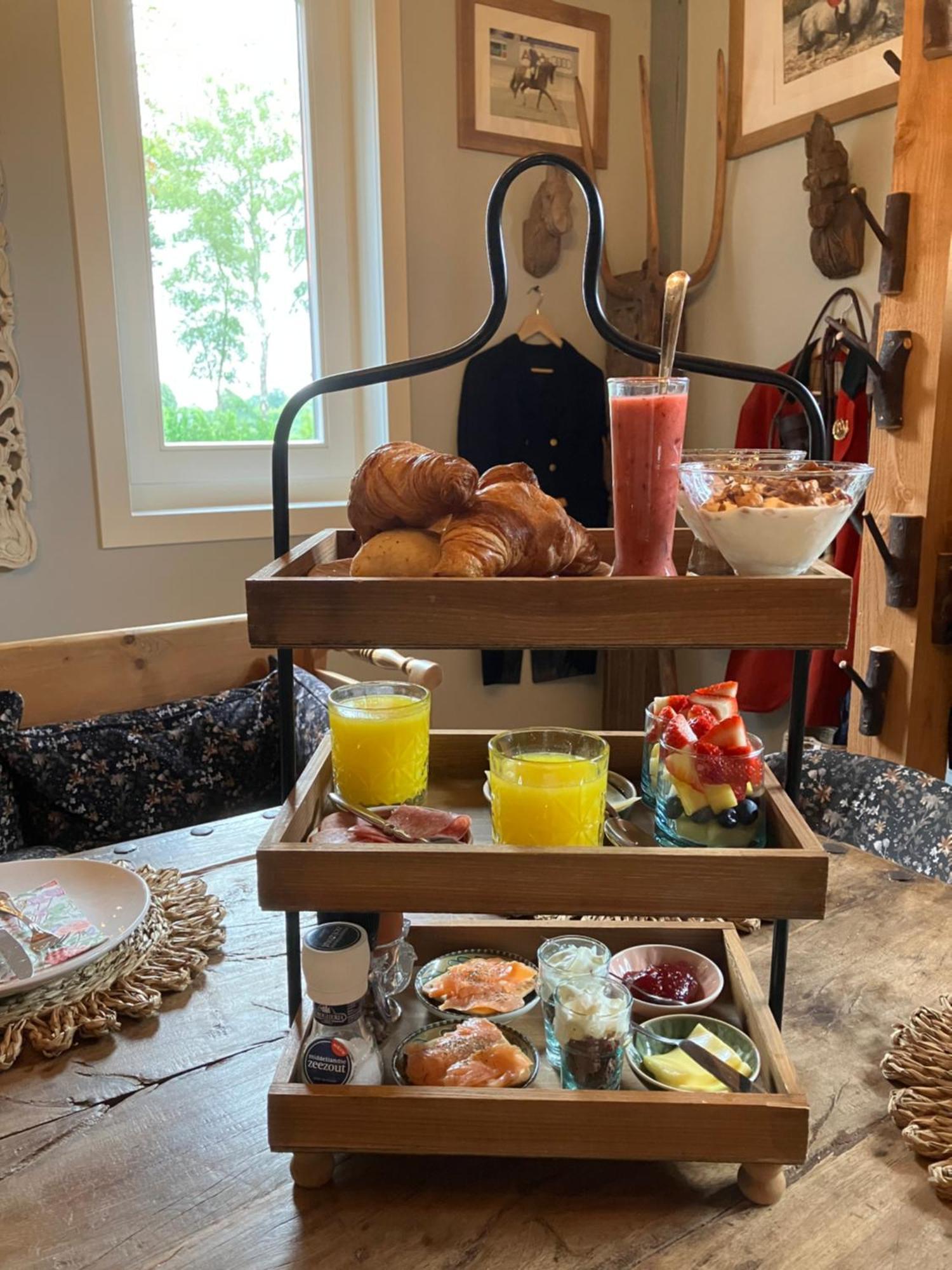 Bed & Breakfast Hoeve Happiness - Ontbijt Inbegrepen - Wellness Aanwezig Вортхёйзен Экстерьер фото